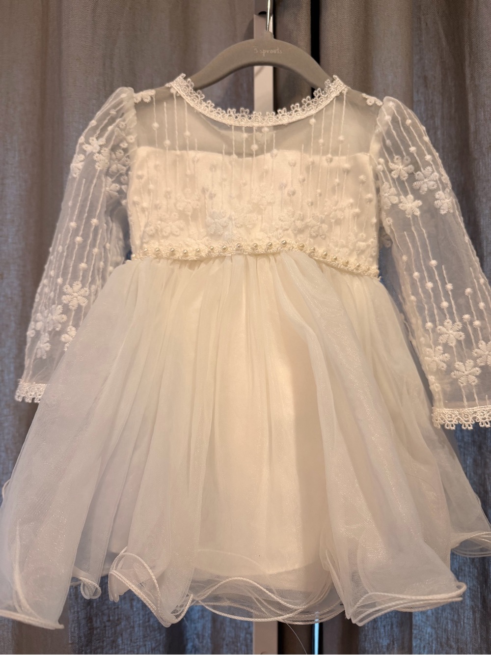 Elegant Ivory Lace Tulle Kids Dress with Long Sleeves